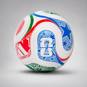 Bola de Futebol Adidas Trionda Copa do Mundo 2026 branca com detalhes em azul, vermelho e verde, design moderno inspirado no mundial, acabamento profissional e alta durabilidade.