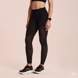 Calça legging feminina preta sem costura com tecnologia Raschel e detalhes respiráveis.